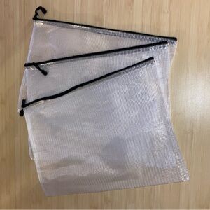 New 3 pack mesh zipper bags large pouches 11” x 16”
